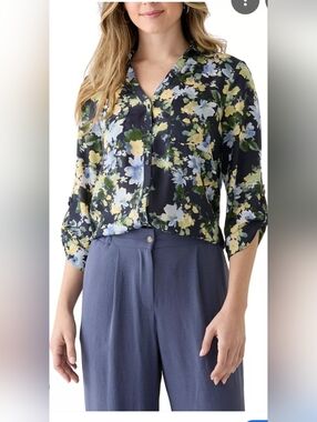 NWT / A. Byer Navy Floral Button-Front Roll-Tab Blouse